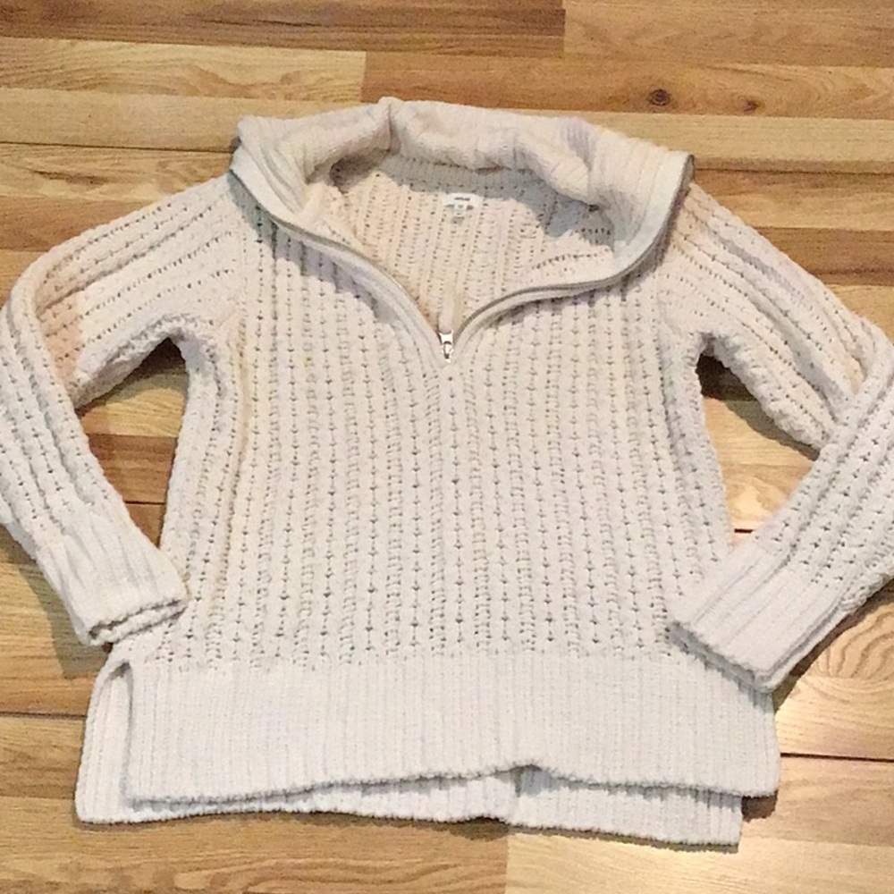Aerie women super soft sweater